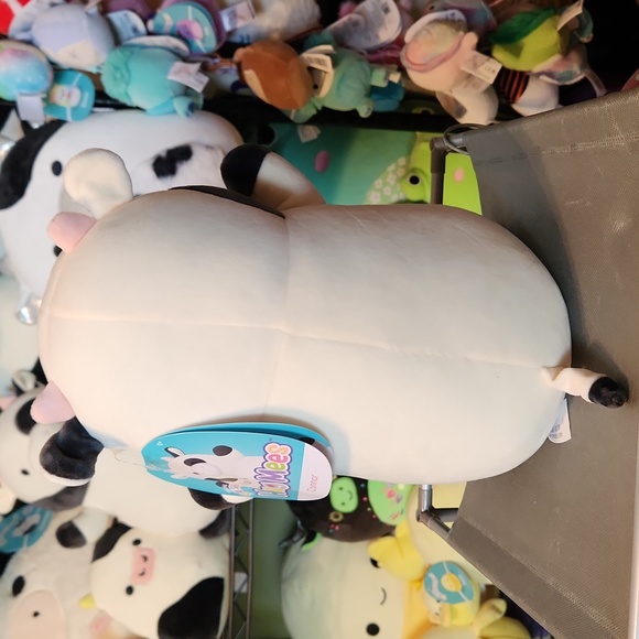 Squishmallow Connor the Cow Hugmees 12” NWT - Picture 3 of 3